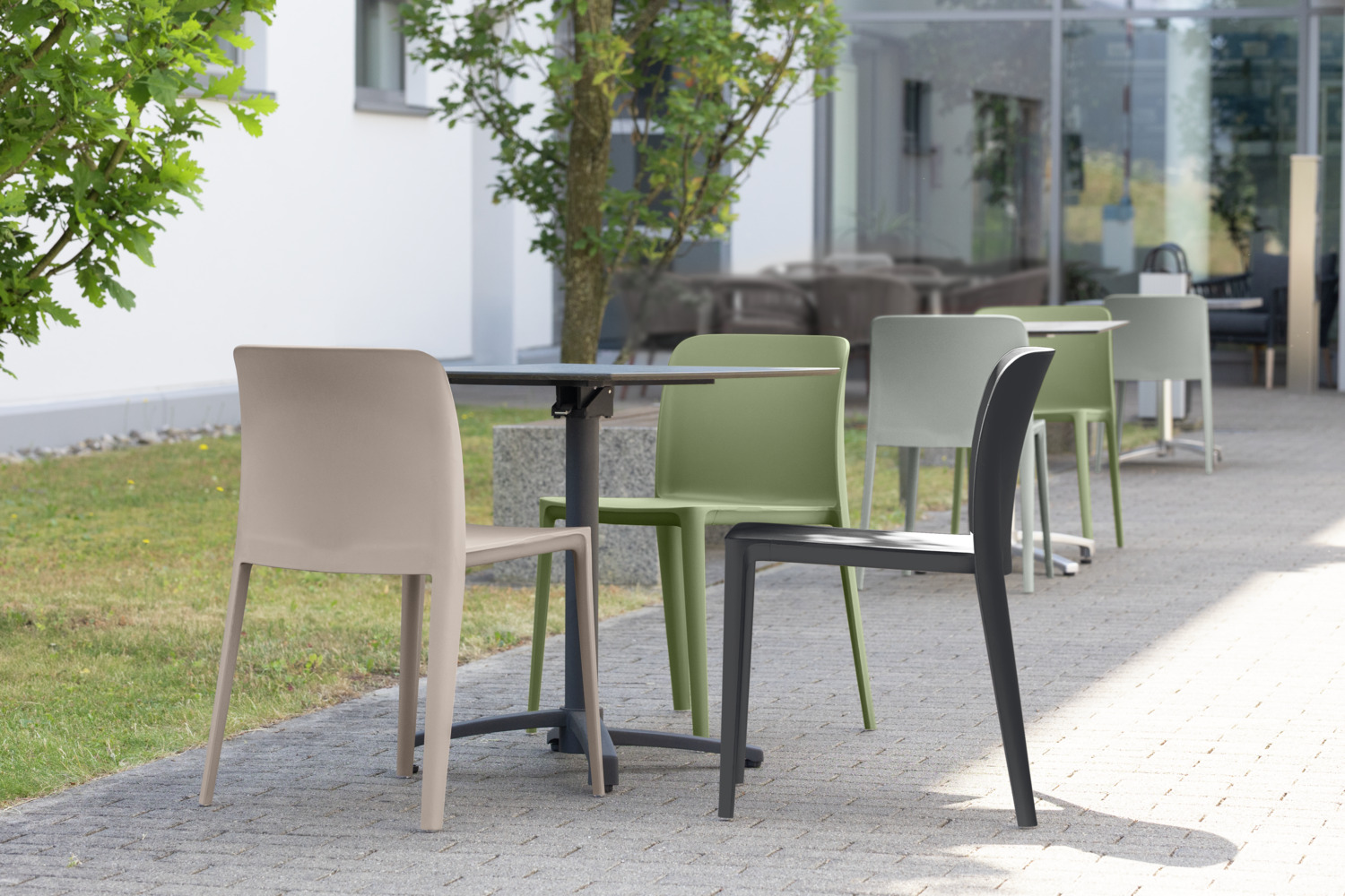 PULSIVA Rigg Plastic Chair Set of 4, Glass Fibre-Reinforced Polypropylene, Stackable, UV-Protected, Weatherproof, Taupe, 48x50x78 cm