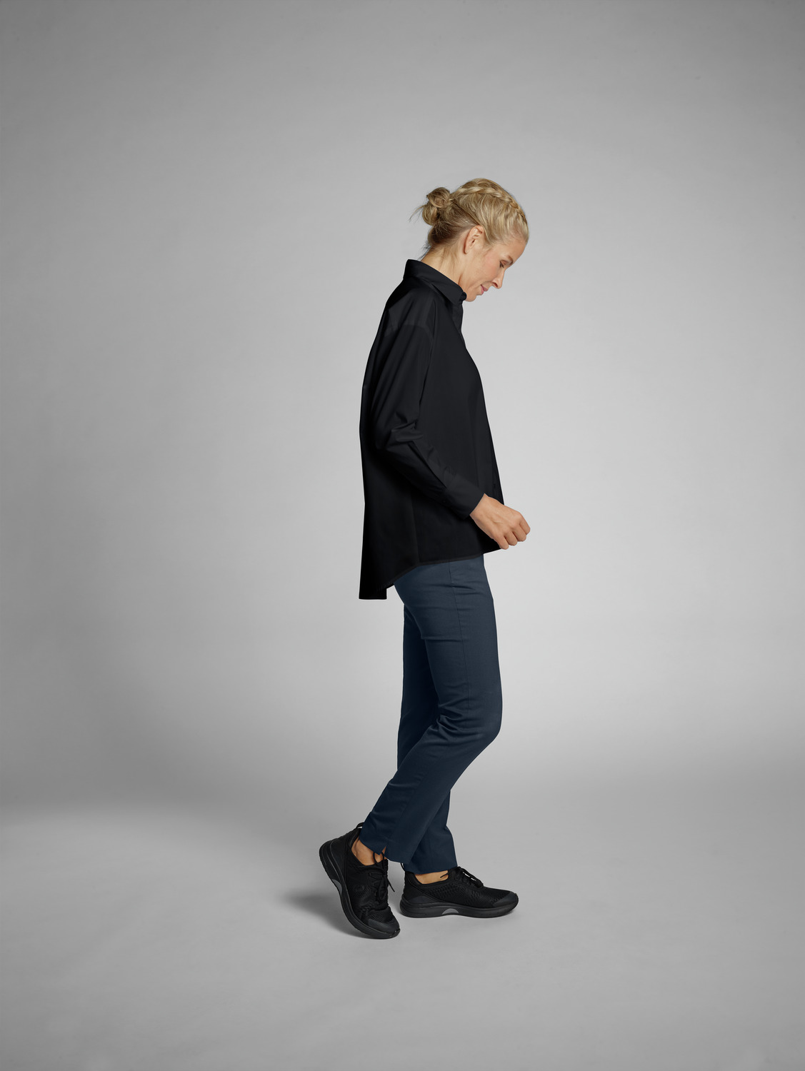 Bluza JOBELINE Porter pentru femei, croiala Oversize A-line, amestec bumbac-poliester, maneca lunga, imbricaminte pentru catering si hotelarie