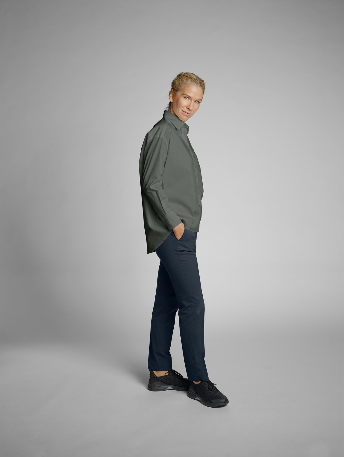Bluza Jobeline Porter pentru femei, croiala Oversize A-line, amestec bumbac-poliester, maneca lunga, OEKO-TEX Standard 100, pentru Horeca