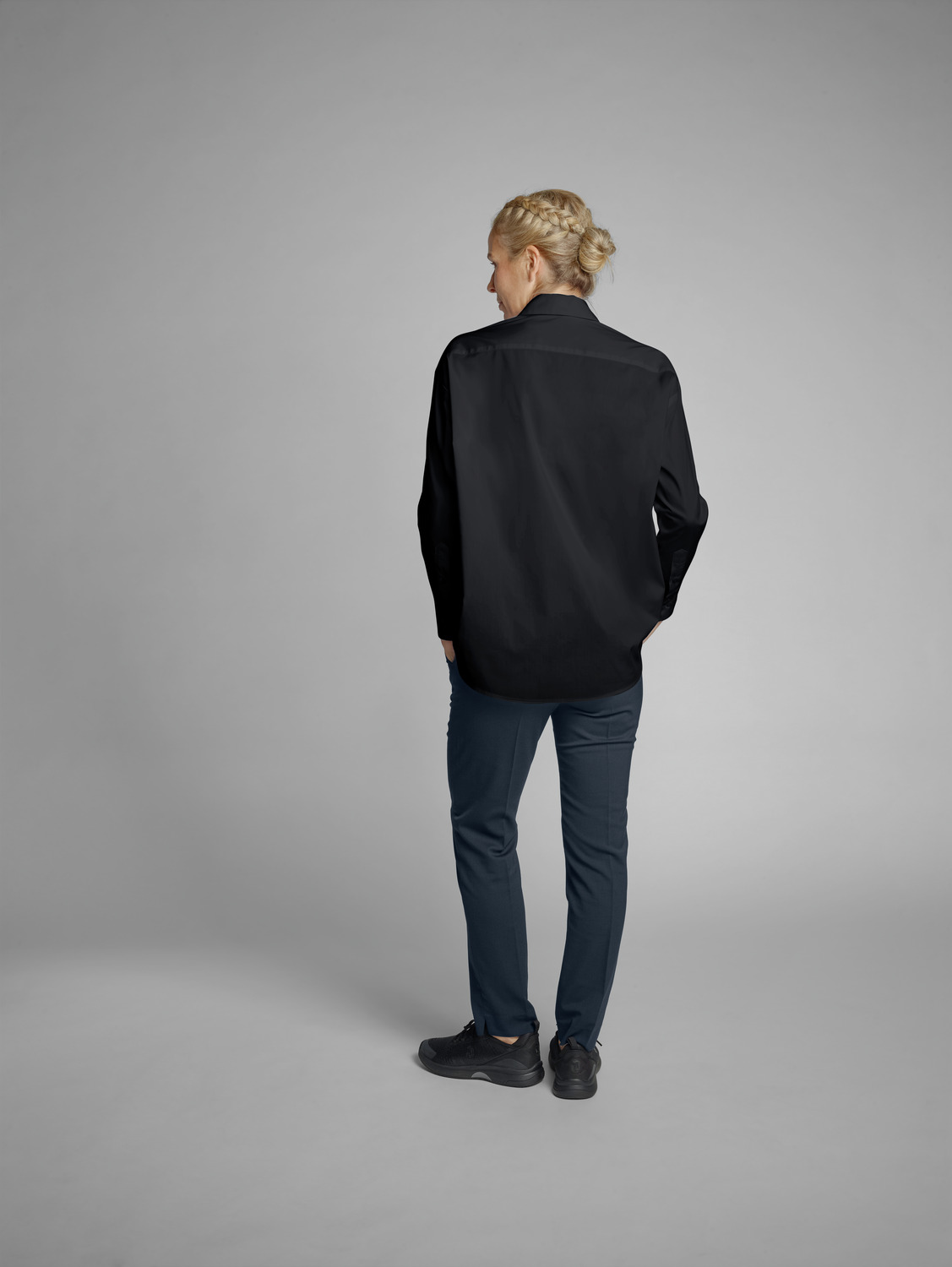 Jobeline Porter Women's Blouse, Oversize A-line Fit, Long Sleeve, Cotton-Polyester Blend, Catering and Hotel Industry Workwear
