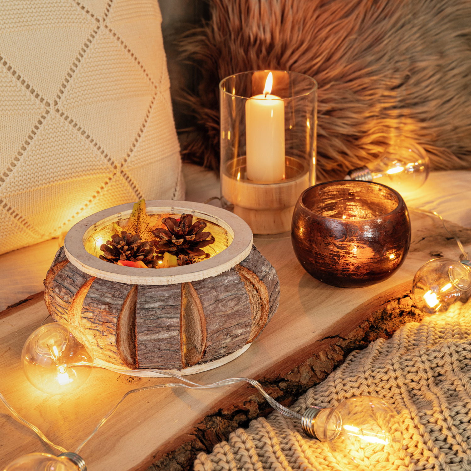 Vega Eno Lantern Set of 2, Glass Cylinder Wind Light with Wooden Base, Round Shape, 10x15 cm, Natural and Transparent