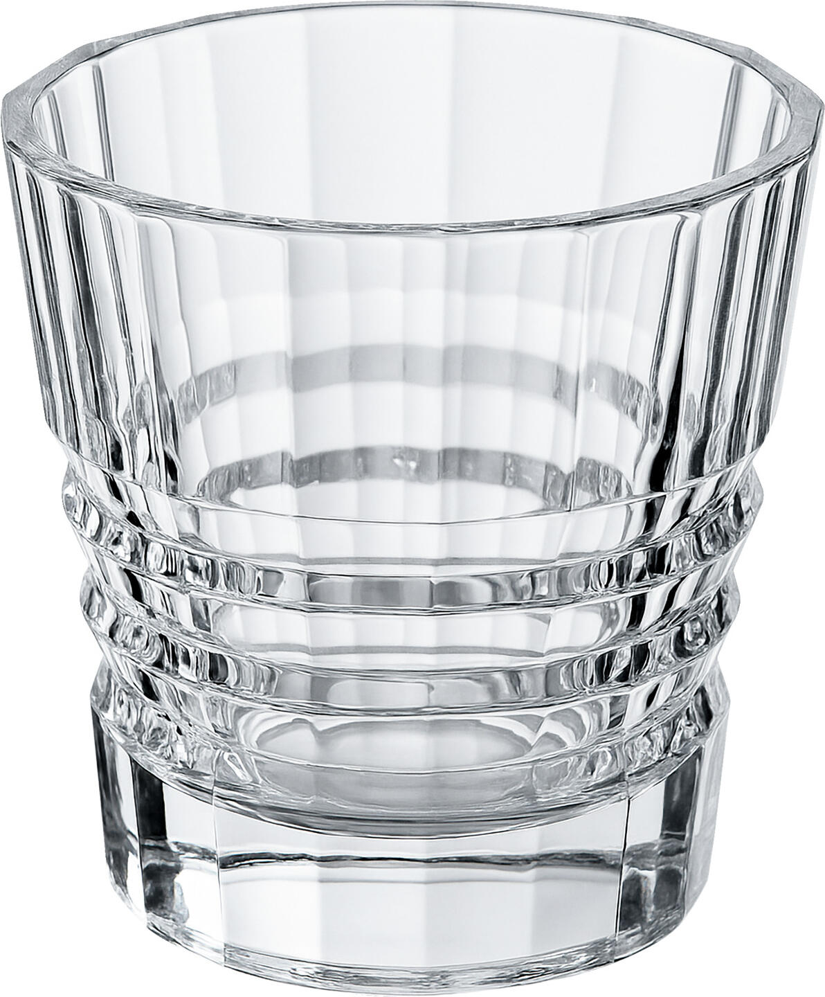 Arcoroc Arc France SAS Whisky glass Architecte Whiskyglas Architecte Whisky glass Architecte; 320 ml, 9.8 cm (H); transparent; 4 piece / pack Whiskyglas Architecte; 320 ml, 9.8 cm (H); transparent; 4 Stück / Pack The whisky glass made of crystal glass impresses with its high transparency and clear design, which is dominated by a vertical relief pattern. The three horizontal relief steps gently refract the light and create a striking three-dimensional 3D look that gives every drink an elegant, almost sculptural appearance. Made of robust glass, it fulfils the requirements of professional hospitality: durable in daily service and dishwasher-safe. The textured surface also increases grip - even with wet hands - and thus ensures greater safety at the bar or table area. Thanks to its timeless aesthetics, the glass can be easily combined with other glasses from the same series and creates a uniform and high-quality serving concept in the lounge, bar and à la carte service. The high-quality workmanship ensures reliable, long-lasting use in everyday catering. Crystal glass with high transparency Three-dimensional look Increased grip thanks to textured surfaces Can be combined in a variety of ways Perfect acoustics Das Whiskyglas aus Kristallglas besticht durch eine hohe Transparenz und klare Formgebung, die von einer senkrechten Reliefführung dominiert wird. Die drei horizontalen Reliefstufen brechen das Licht sanft und erzeugen eine auffällig dreidimensionale 3D-Optik, die jedem Getränk eine elegante, fast skulpturale Ausstrahlung verleiht. Hergestellt aus robustem Glas erfüllt es die Anforderungen professioneller Gästebewirtung: langlebig im täglichen Service und spülmaschinengeeignet. Die strukturierte Oberfläche erhöht zudem die Griffigkeit – auch bei feuchten Händen – und sorgt so für mehr Sicherheit am Bar- oder Tischbereich. Durch seine zeitlose Ästhetik lässt sich das Glas problemlos mit weiteren Gläsern derselben Serie kombinieren und schafft ein einheitliches und hochwertiges Servierkonzept in Lounge, Bar und À-la-carte-Service. Die hochwertige Verarbeitung und ermöglicht einen zuverlässigen, langlebigen Einsatz im Gastronomiealltag. Kristallglas mit hoher Transparenz Dreidimensionale Optik Erhöhte Griffigkeit durch strukturierte Oberflächen Vielseitig kombinierbar perfekte Akustik