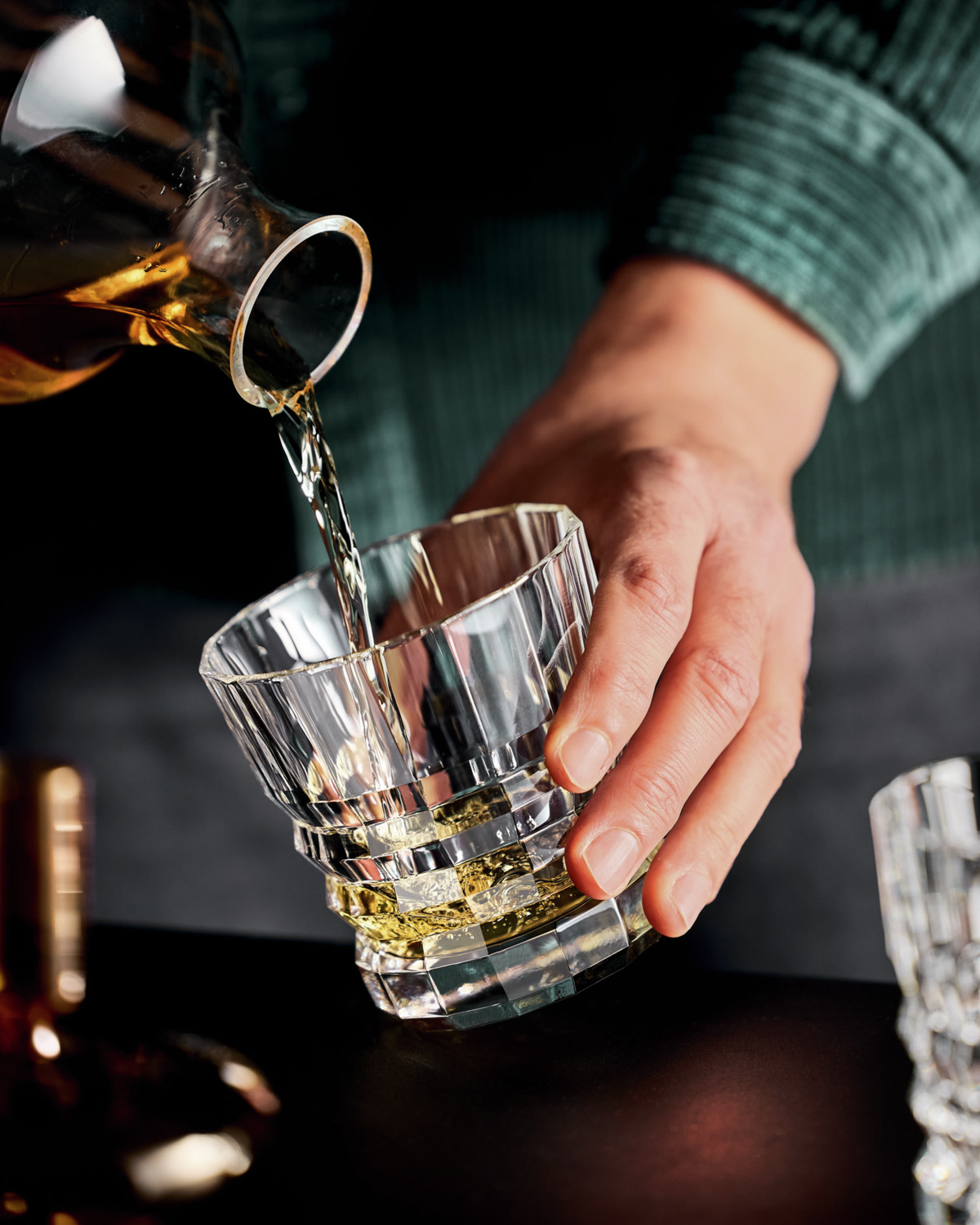 Arcoroc Architecte Whisky Glasses, 320ml Crystal Glass with 3D Sculptural Relief Pattern, Set of 4 Pieces, Dishwasher-Safe, Transparent