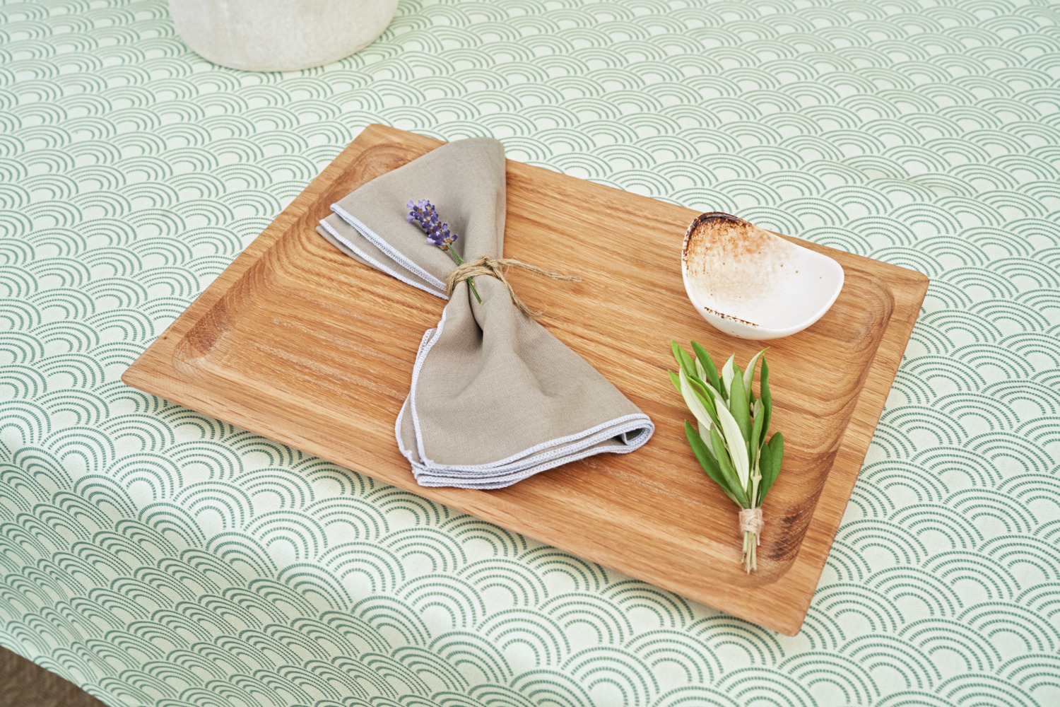 VEGA Olona Serving Board, Oiled Oak Wood Rectangular Platter, Food Safe, 35.5 x 25.5 x 2 cm