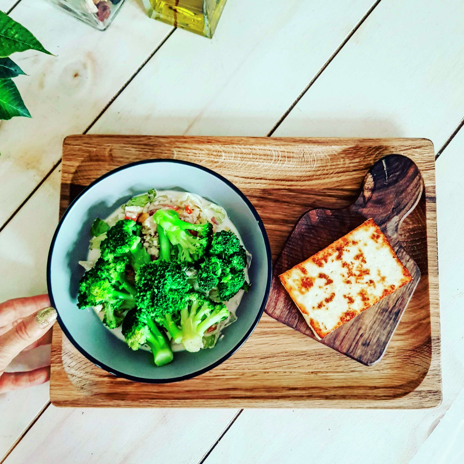 VEGA Olona Serving Board, Oiled Oak Wood Rectangular Platter, Food Safe, 35.5 x 25.5 x 2 cm