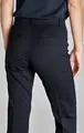 JOBELINE LUSINI Solutions GmbH Women's trousers Lauren 7/8 Damenhose Lauren 7/8 Länge Women's trousers Lauren 7/8; Size 40; navy Damenhose Lauren 7/8 Länge; Kleidergröße 40; navy Modern 7/8 cropped trousers for women. With medium waist and hook closure at the front. Two piped pockets on the buttocks. Straight cut leg in trendy midi length. Particularly crease-resistant and easy-iron material. Easy to care for and easily washable at 30 °C on the gentle cycle. 38 % polyester, 30 % wool, 30 % viscose, 2 % spandex. 30 °C gentle wash. Inside leg length: 62 cm for size 36. 50 % Polyester, 29 % Wolle, 19 % Viskose, 2 % Elasthan. 30°-Schonwäsche. Moderne 7/8 Cropped-Hose für Damen. Besonders pflegeleichtes und knitterarmes Material. Mit zwei Paspeltaschen am Gesäß und Hakenverschluss am Bund im Vorderteil. Gerade geschnittenes Bein in trendiger Midilänge mit mittlerer Leibhöhe. Innenbeinlänge: 62 cm in Gr 36