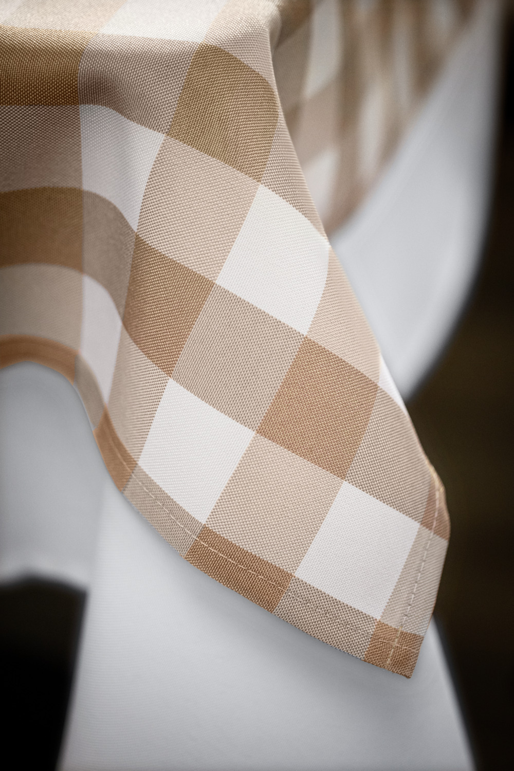 ERWIN M. LUSINI Solutions GmbH Countryline Square Tablecloth, 100% Polyester, 130 x 130 cm, Beige Check Pattern, OEKO-TEX Standard 100