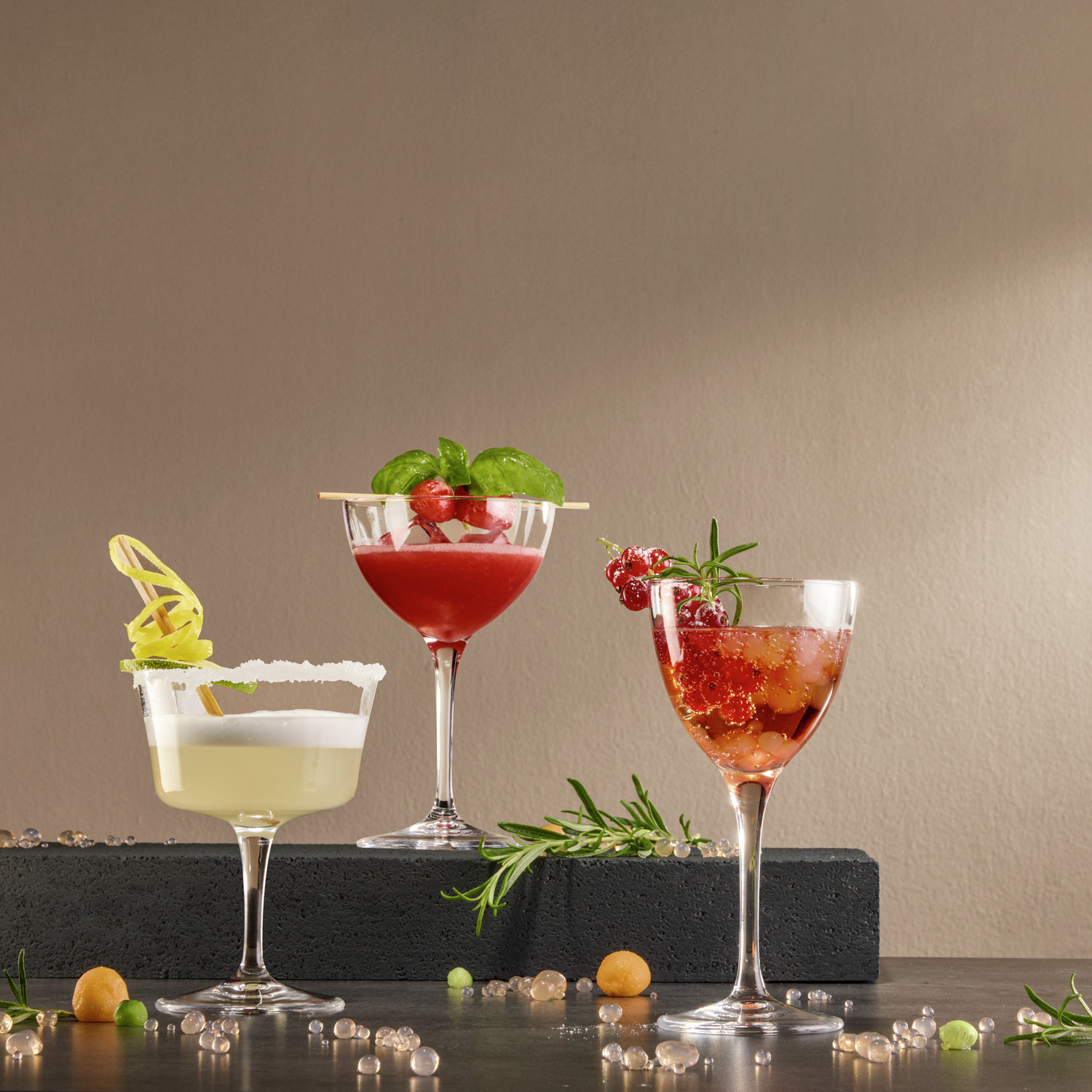 Set de 6 pahare pentru Martini Bormioli Rocco Novecento, 235 ml, sticla transparenta, rezistente la masina de spalat vase, inaltime 15.5 cm