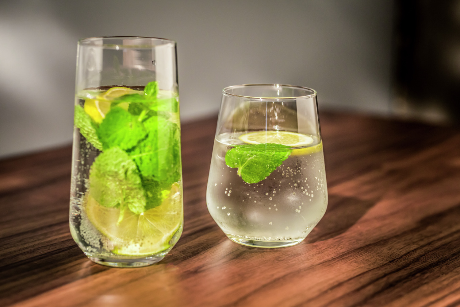 Set de 6 pahare pentru cocktail Pasabahce Allegra, 470 ml, sticla transparenta, inaltime 15 cm, rezistente la masina de spalat vase, 420015