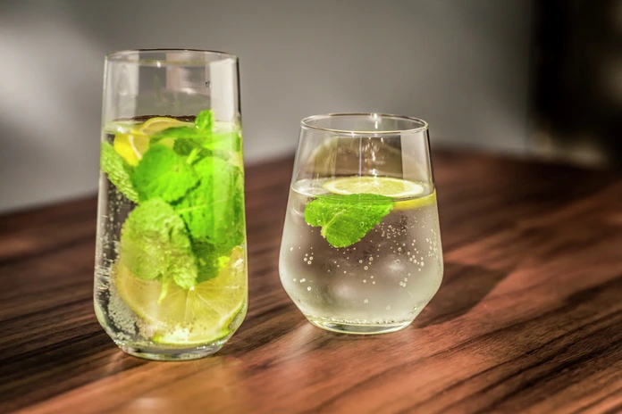 Set de 6 pahare pentru cocktail Pasabahce Allegra, 470 ml, sticla transparenta, inaltime 15 cm, rezistente la masina de spalat vase, 420015