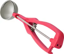 Stöckel Stöckel Söhne Metallwarenfabrik GmbH & Co. KG Ice cream scoop Soleya Eisportionierer Soleya Ice cream scoop Soleya; 0.042 l, 5.1 cm (Ø); red Eisportionierer Soleya; 0.042 l, 5.1 cm (Ø); rot Ice cream scoop with non-stick coating and cold-resistant plastic handle. Dishwasher safe. Eisportionierer mit Antihaftbeschichtung und kälteabweisendem Kunststoffgriff. Spülmaschinenfest.
