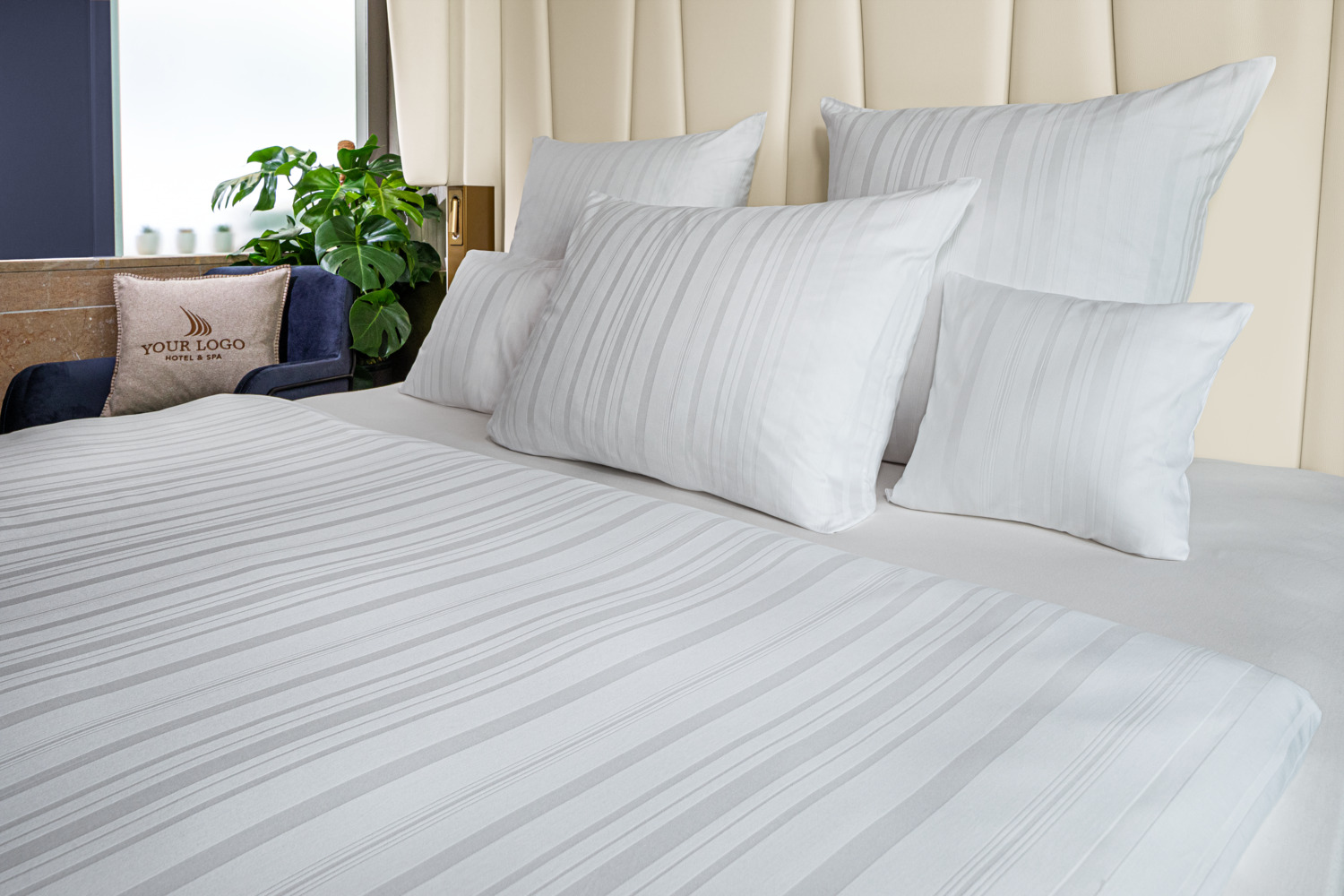 Erwin M. Lusini Trient Fitted Sheet, 90 x 200 cm, White, Striped Cotton Satin, 180 TC, OEKO-TEX Standard 100 Certified