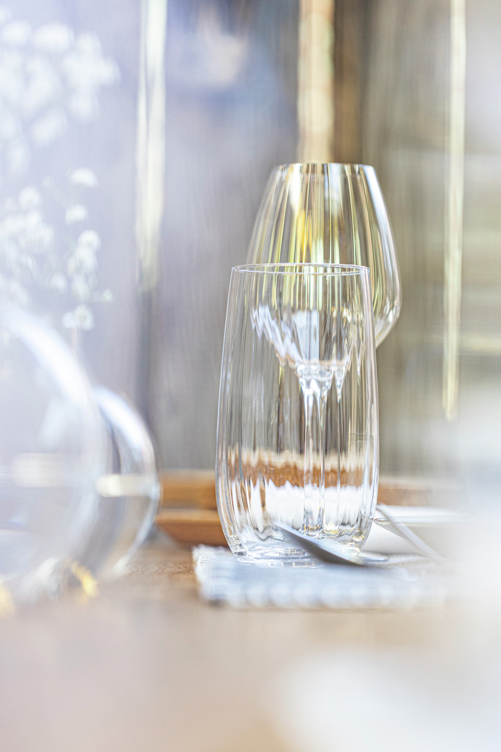 VEGA Leya Long Drink Glass Set of 6, 490 ml Crystal Glass, Transparent Faceted Relief Textured Surface, Dishwasher-safe, 14.4 cm Height