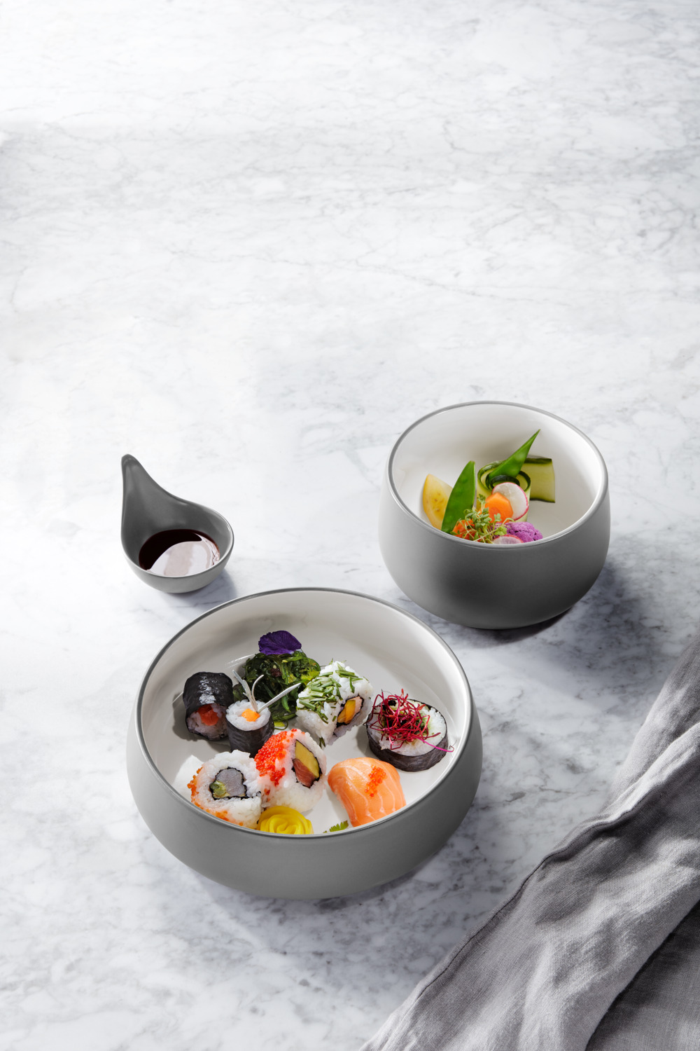 LUSINI Tropfen Mini Bowl, Grey Porcelain Teardrop Organic Shape, 60 ml, Dishwasher and Microwave Safe, 8.8 x 6.8 x 6.3 cm