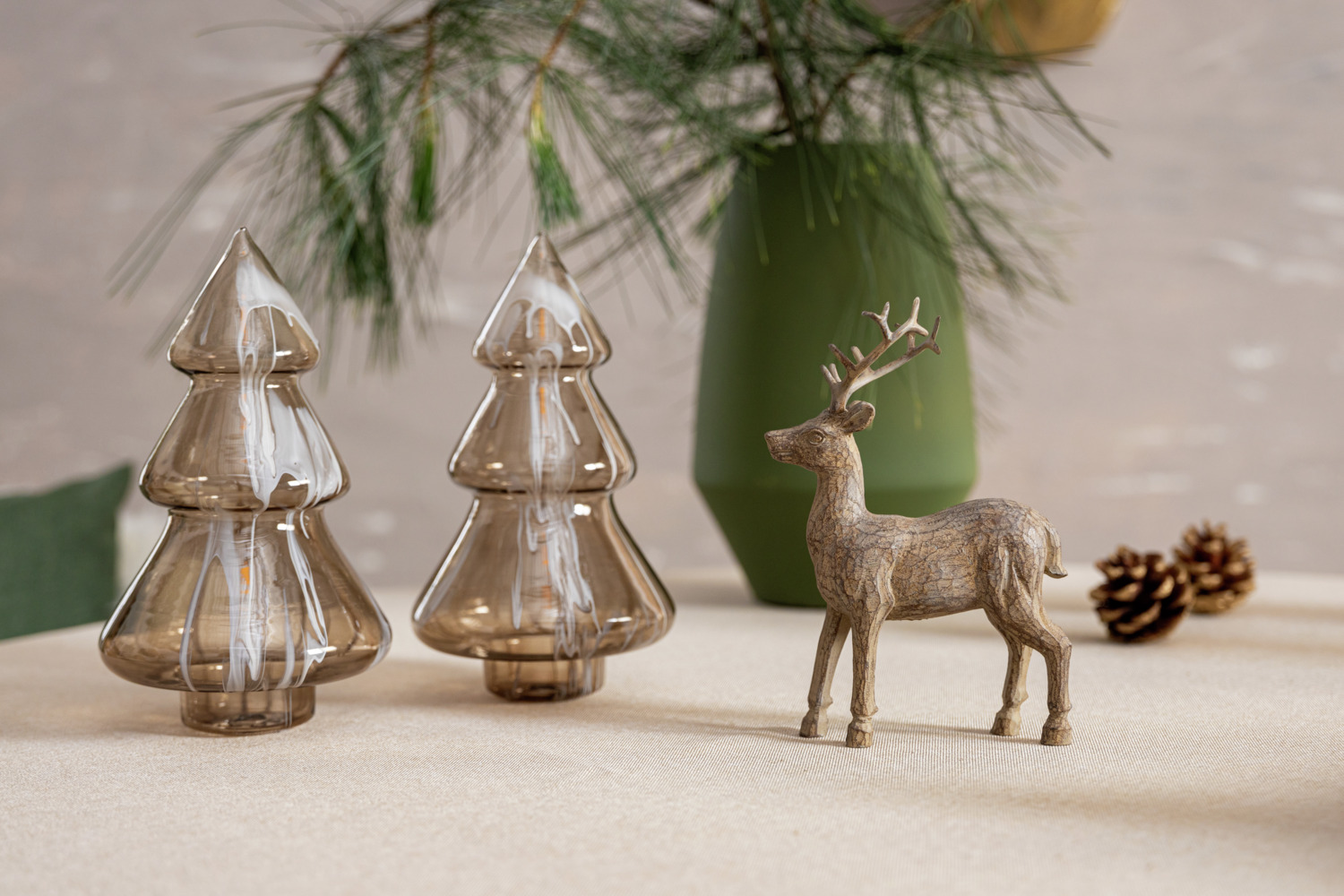 Vega Tinea Decorative Glass Tree with Marble Effect, Brown and White, 18.9 cm Height, 10.5 cm Diameter