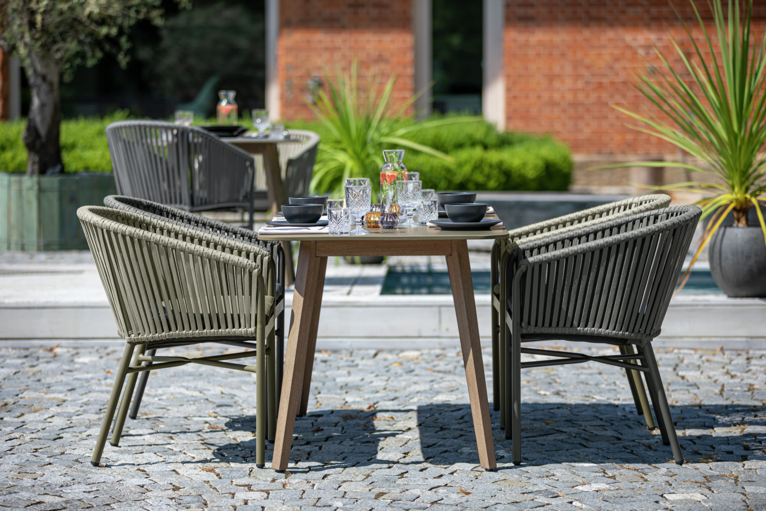 VEGA Esperia Outdoor Chair Set of 2, Powder-coated Aluminum Frame, Rope Wicker, Olefin Fabric Cushion, Stackable, Anthracite