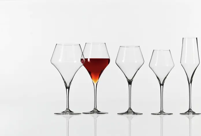 Set de 6 pahare pentru vin alb VEGA Society, 380ml din cristal de calitate superioară, înălțime 21.7cm, rezistente la mașina de spălat vase, transparente