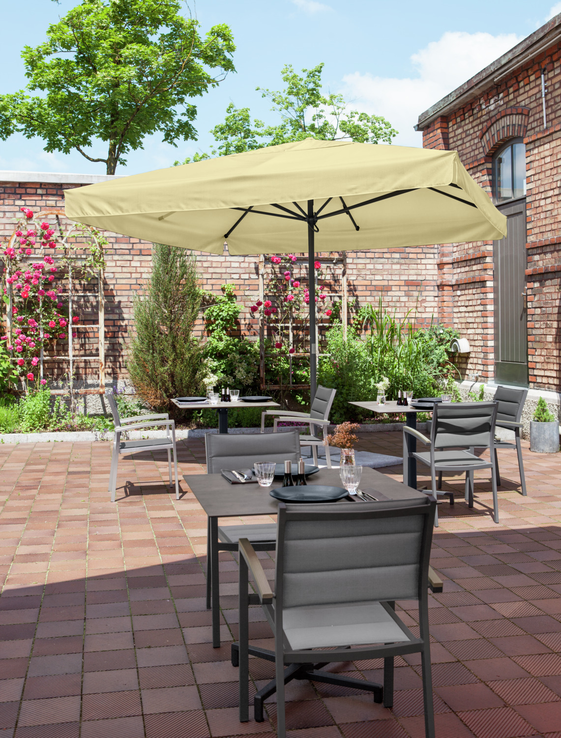 VEGA Esparto Square Gastro Parasol, 350x350x370 cm, Ecru Polyester Cover 230g/m2, Anthracite Powder-coated Aluminum Frame, UV 50+ Protection