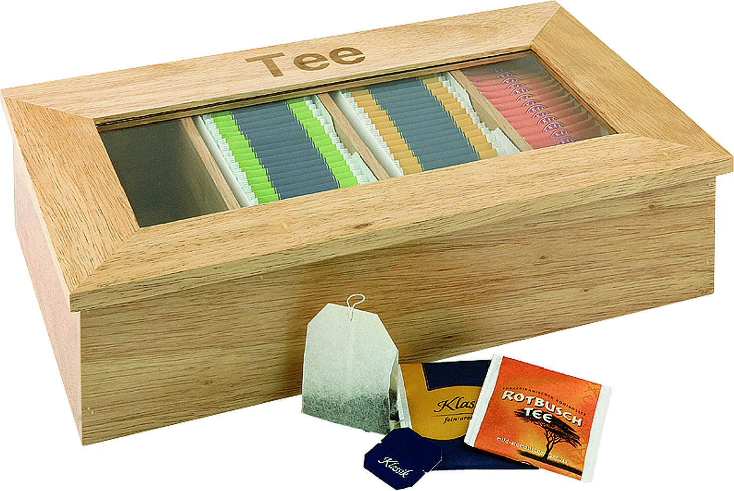 APS Assheuer + Pott GmbH & Co. KG Wooden tea box Teebox, Holz (Rubberwood) Wooden tea box; 33.5x20x9 cm (LxWxH); natural Teebox, Holz (Rubberwood); 33.5x20x9 cm (LxBxH); natur With viewing window. The tea box from APS is a high-quality wooden box with a viewing window and tea labelling. Four compartments can be filled with 30 enveloped tea bags each and 12 compartments with 12 bags each. The lid stays open by itself when opened. Die Teebox ist eine praktische Lösung zur übersichtlichen Aufbewahrung und Präsentation verschiedener Teesorten. Sie eignet sich ideal für Buffet, Frühstücksservice, Konferenzbereich, Büro oder den privaten Gebrauch. Das Sichtfenster ermöglicht einen schnellen Blick auf den Inhalt, während die unterteilten Kammern eine strukturierte Bestückung mit kuvertierten Teebeuteln unterstützen. * Material: Rubberwood und Acryl * Ohne Aufschrift * Mit Sichtfenster * Mit 4 unterteilten Kammern * Für kuvertierte Teebeutel geeignet * Deckel bleibt offen stehen * Nicht spülmaschinengeeignet * Feucht abwischbar