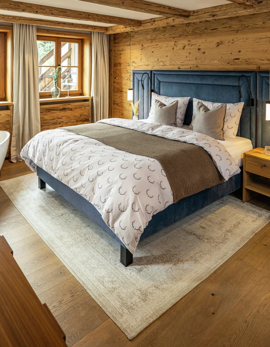 Fața de pernă LUSINI Enns, 100% bumbac percale, 65 x 100 cm, Design cu antlers, Bej/Maro închis, Fermoar rezistent, 144 TC