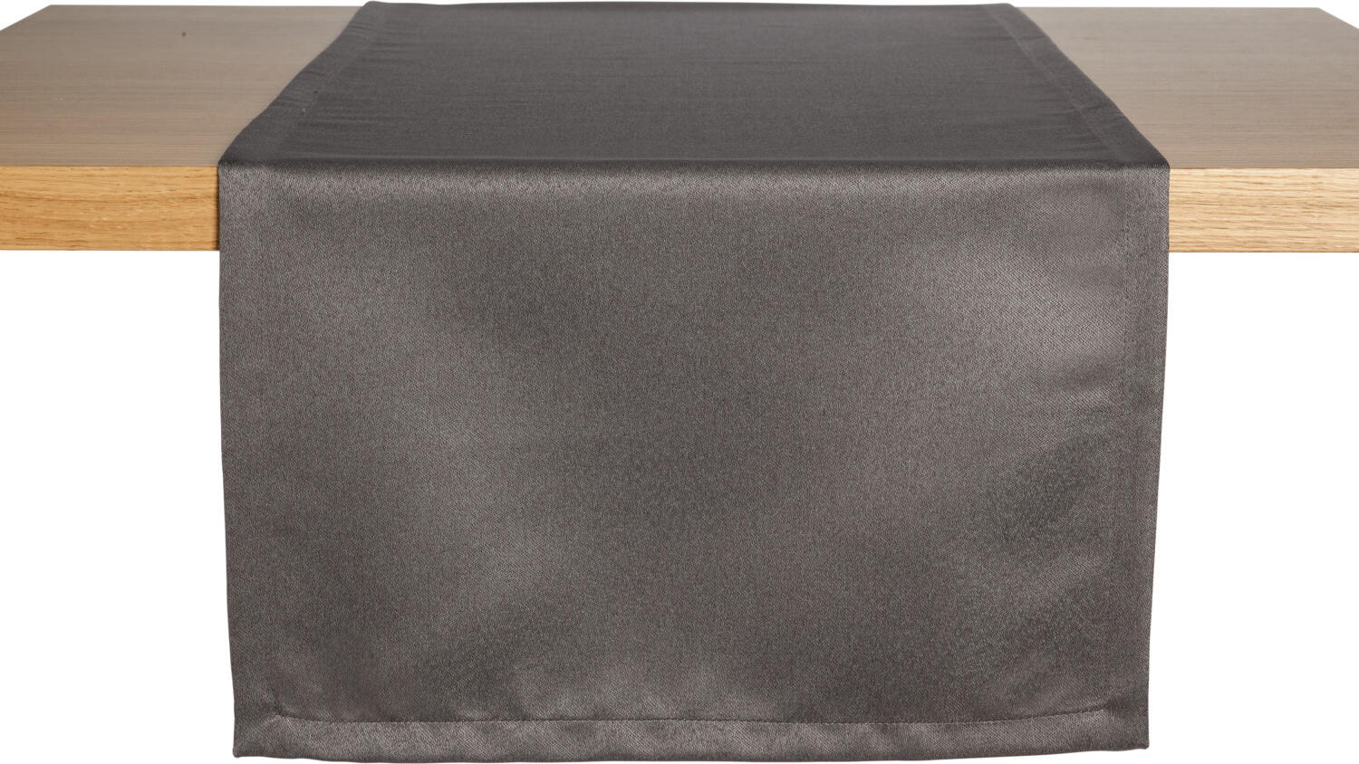ERWIN M. LUSINI Solutions GmbH Table runner Ambita Satin Tischläufer Ambita Satin Table runner Ambita Satin; 40x130 cm (WxL); anthracite; rectangular Tischläufer Ambita Satin; 40x130 cm (BxL); anthrazit; rechteckig 100% polyester. Weight approx. 270 g/m². Timeless table runner with silky smooth surface. High quality envelope hem. High lightfastness. Stain resistant finish. Can be combined with Ambita structure. Suitable for indoor and protected outdoor use. Particularly easy-care, hard-wearing and quick-drying. Personalization possible. 100 % Polyester. Gewicht ca. 270 g/m². Zeitloser Tischläufer mit seidig glatter Oberfläche. Hochwertiger Kuvertsaum. Hohe Lichtechtheit. Fleckschutz-Ausrüstung. Kombinierbar mit Ambita Struktur. Für den Innen- und geschützten Außenbereich geeignet. Besonders pflegeleicht, strapazierfähig und schnell trocknend. Personalisierung möglich.