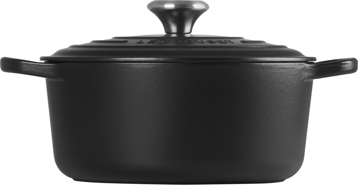 Le Creuset Signature Roaster, Round Enameled Cast Iron Casserole with Lid, 4.2 L, Induction Compatible, Oven and Dishwasher Safe, Made in France