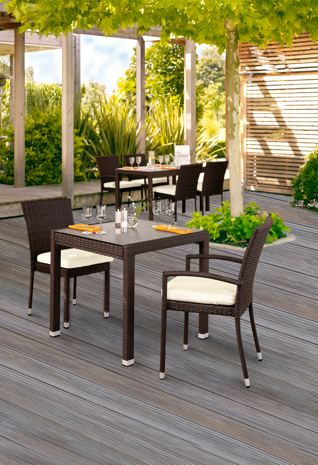 VEGA Metropolitan Outdoor Table Frame, Brown, Aluminum and PE Rattan, UV Resistant, Weatherproof, with Adjustable Glides, 80x80x75cm