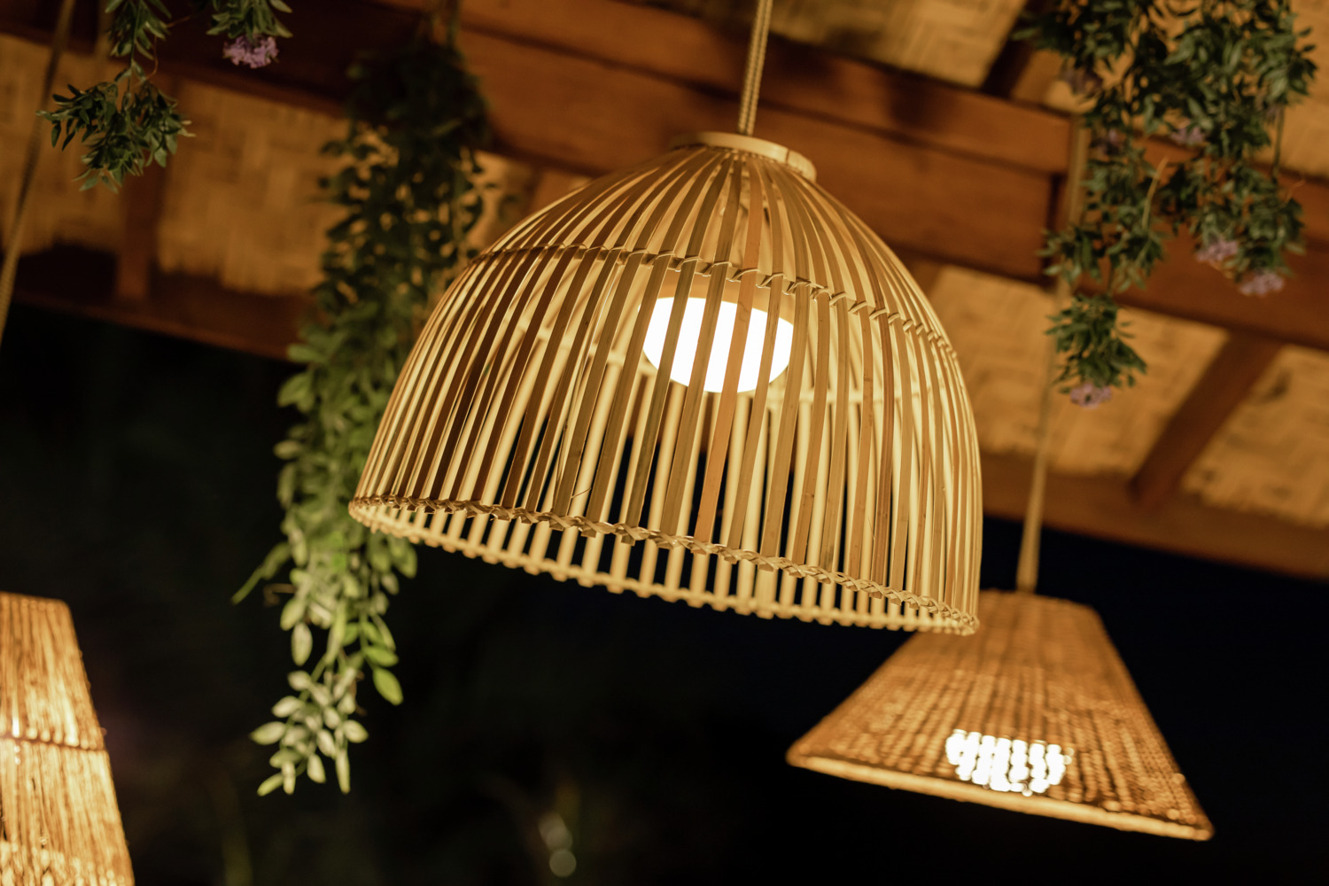 Newgarden Reona Pendant Lamp, Natural Fiber, 43.5cm Diameter, IP54 Indoor Outdoor, Cordless with Rechargeable LED Bulb, 3 Light Intensities