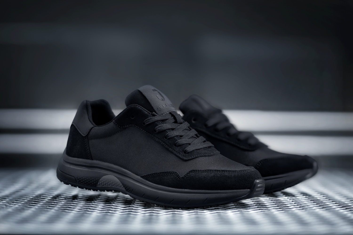 Incaltaminte de lucru Jobeline Summit Unisex O1 EN ISO 20347:2022, Piele si Nylon, Talpa antiderapanta SR Antistatica rezistenta la ulei, Negru, Marime EU 37