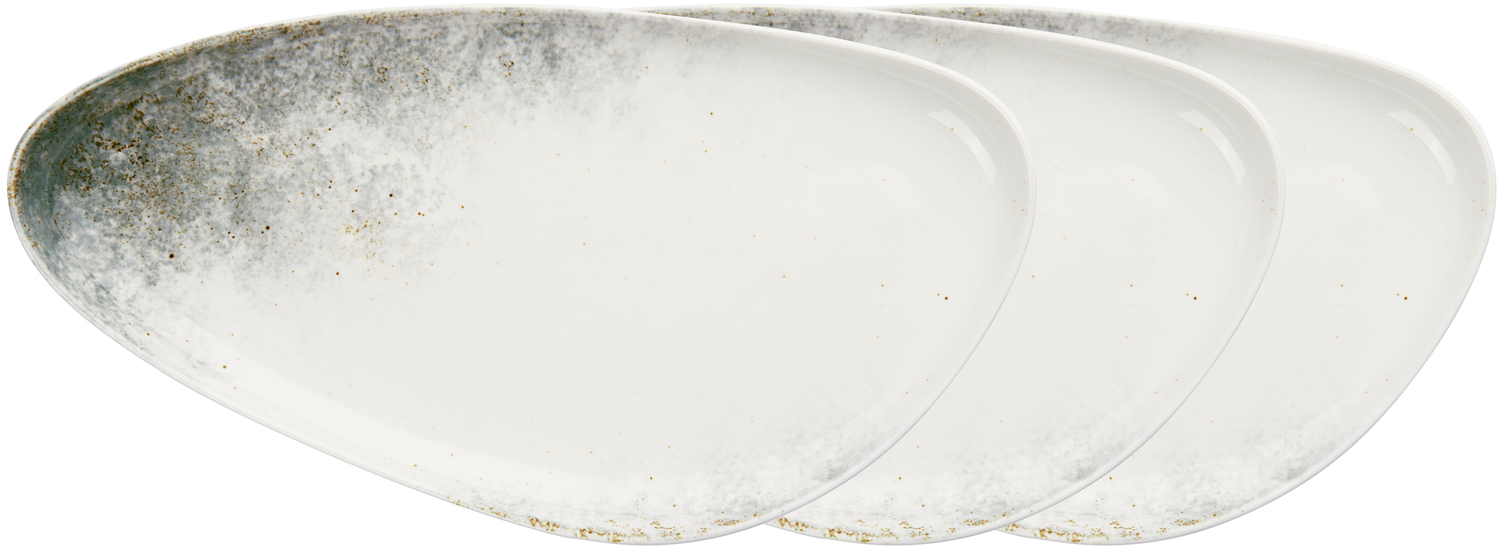 VEGA LUSINI Solutions GmbH Serving platter Purior Servierplatte Purior Serving platter Purior; 40x21x3.8 cm (LxWxH); white/teal; 3 piece / pack Servierplatte Purior; 40x21x3.8 cm (LxBxH); weiß/petrol; 3 Stück / Pack Colored porcelain platter in irregular organic shape. Available in different shades. Dishwasher safe and microwaveable. Farbige Platte aus Porzellan in unregelmäßiger, organischer Form. In verschiedenen Farbtönen erhältlich. Spülmaschinenfest und mikrowellengeeignet.