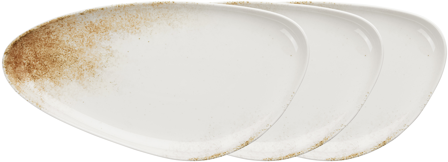 VEGA LUSINI Solutions GmbH Serving platter Purior Servierplatte Purior Serving platter Purior; 40x21x3.8 cm (LxWxH); white/brown; 3 piece / pack Servierplatte Purior; 40x21x3.8 cm (LxBxH); weiß/braun; 3 Stück / Pack Colored porcelain platter in irregular organic shape. Available in different shades. Dishwasher safe and microwaveable. Farbige Platte aus Porzellan in unregelmäßiger, organischer Form. In verschiedenen Farbtönen erhältlich. Spülmaschinenfest und mikrowellengeeignet.