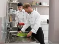 Поварской китель Jobeline Premium Chef женский, Черно-белый, размер 46, 100% мерсеризованный хлопковый твил, 175 г/м², стирка при 95°C, профессиональный легкий силуэт