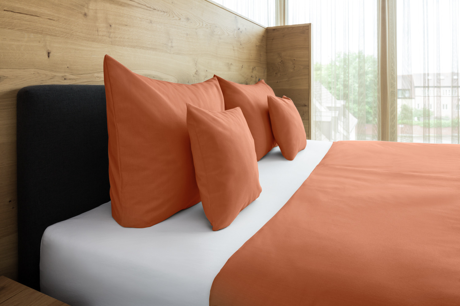 LUSINI Siena Pillow Cover 65x100 cm Terracotta Percale Cotton Blend Hotel Closure OEKO-TEX Standard 100