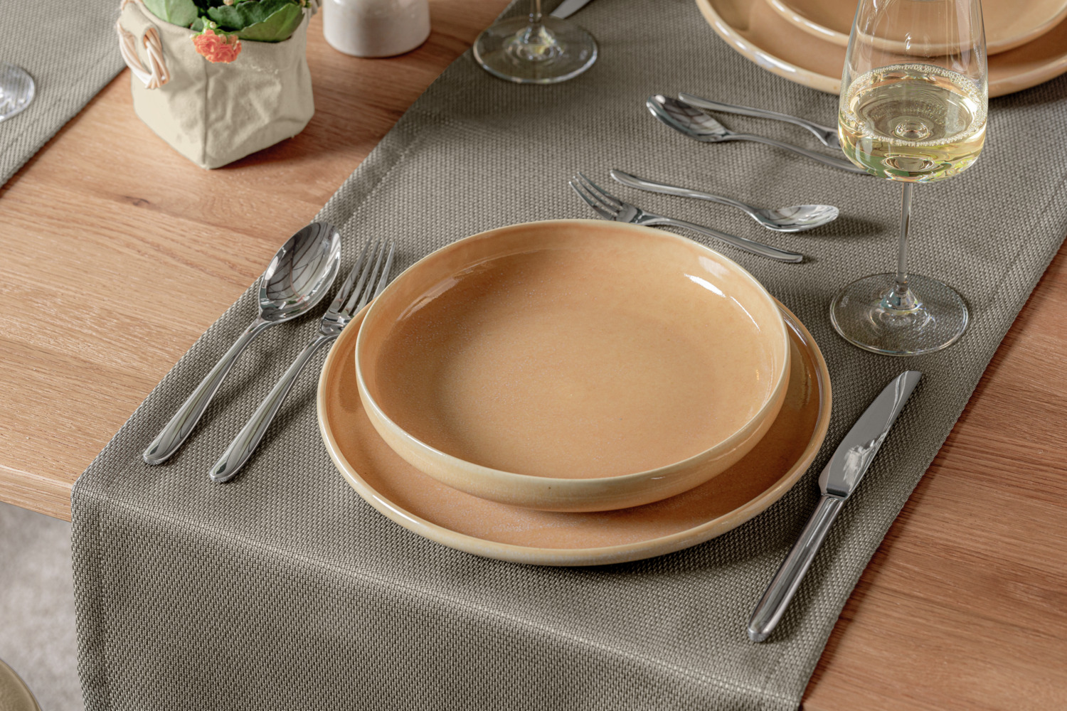 Set de 12 linguri de cafea VEGA Grenoble, otel inoxidabil 18/10 crom-nichel, finisaj oglinda, 15 cm, argintiu, rezistente la masina de spalat vase