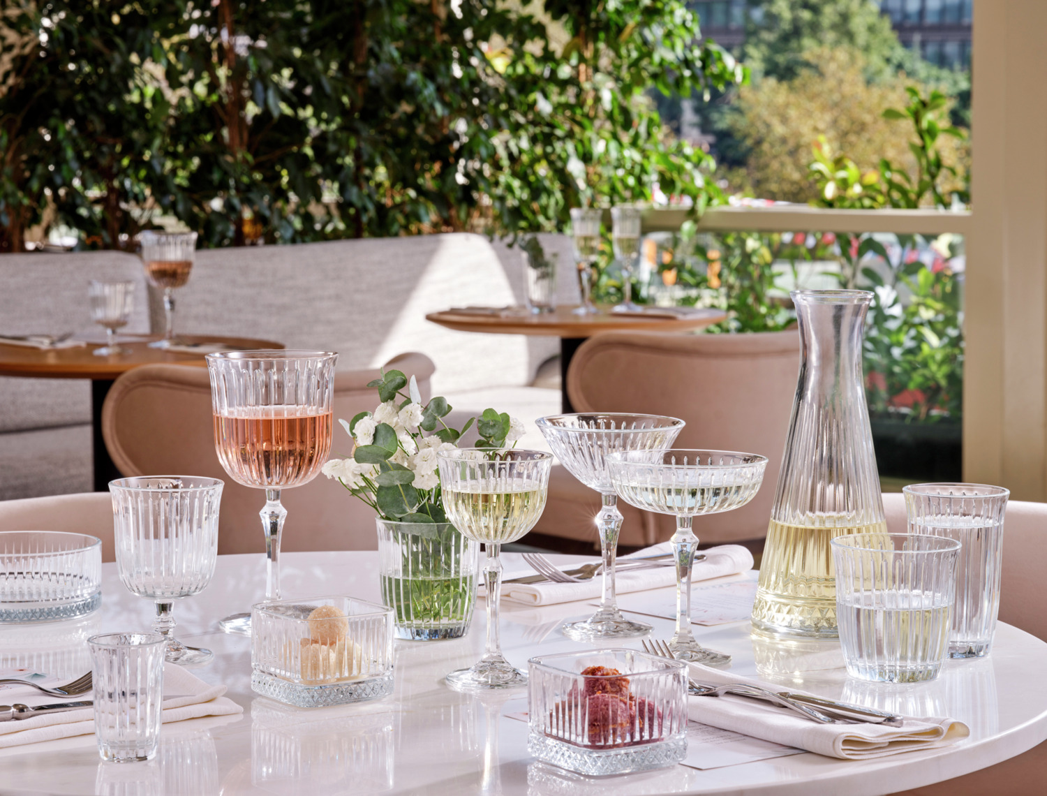 Set de 4 pahare pentru băuturi lungi Pasabahce Joy, 295 ml, sticlă transparentă cu textură canelată verticală, rezistente la mașina de spălat vase