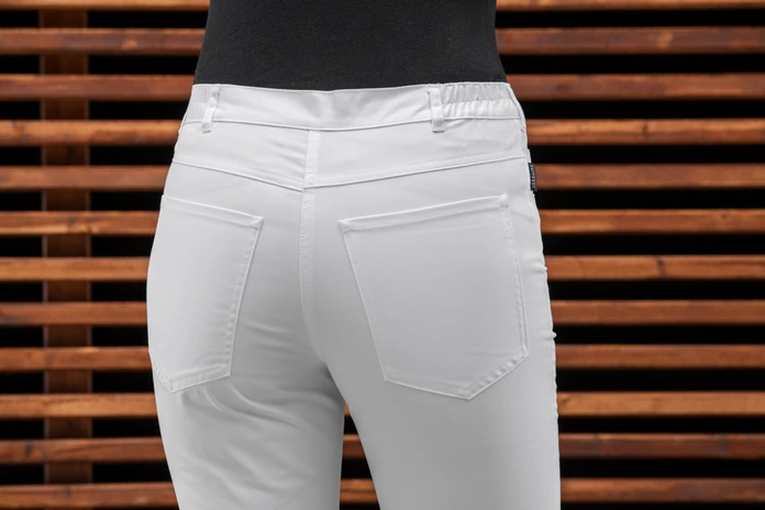 Pantaloni pentru femei Jobeline Rina, croială dreaptă, design cu 5 buzunare și talie elasticată, 65% poliester 35% bumbac, OEKO-TEX Standard 100