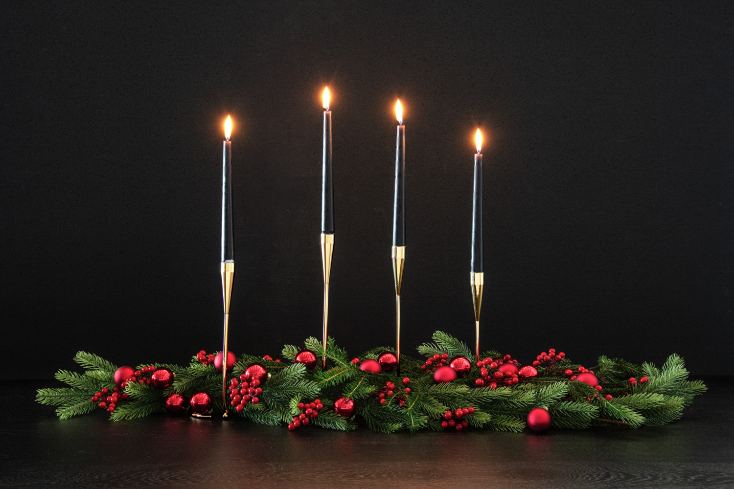 Vega Babuna Candle Holder, Elegant Modern Metal Design, Gold Color, 10 cm Diameter, 26.5 cm Height