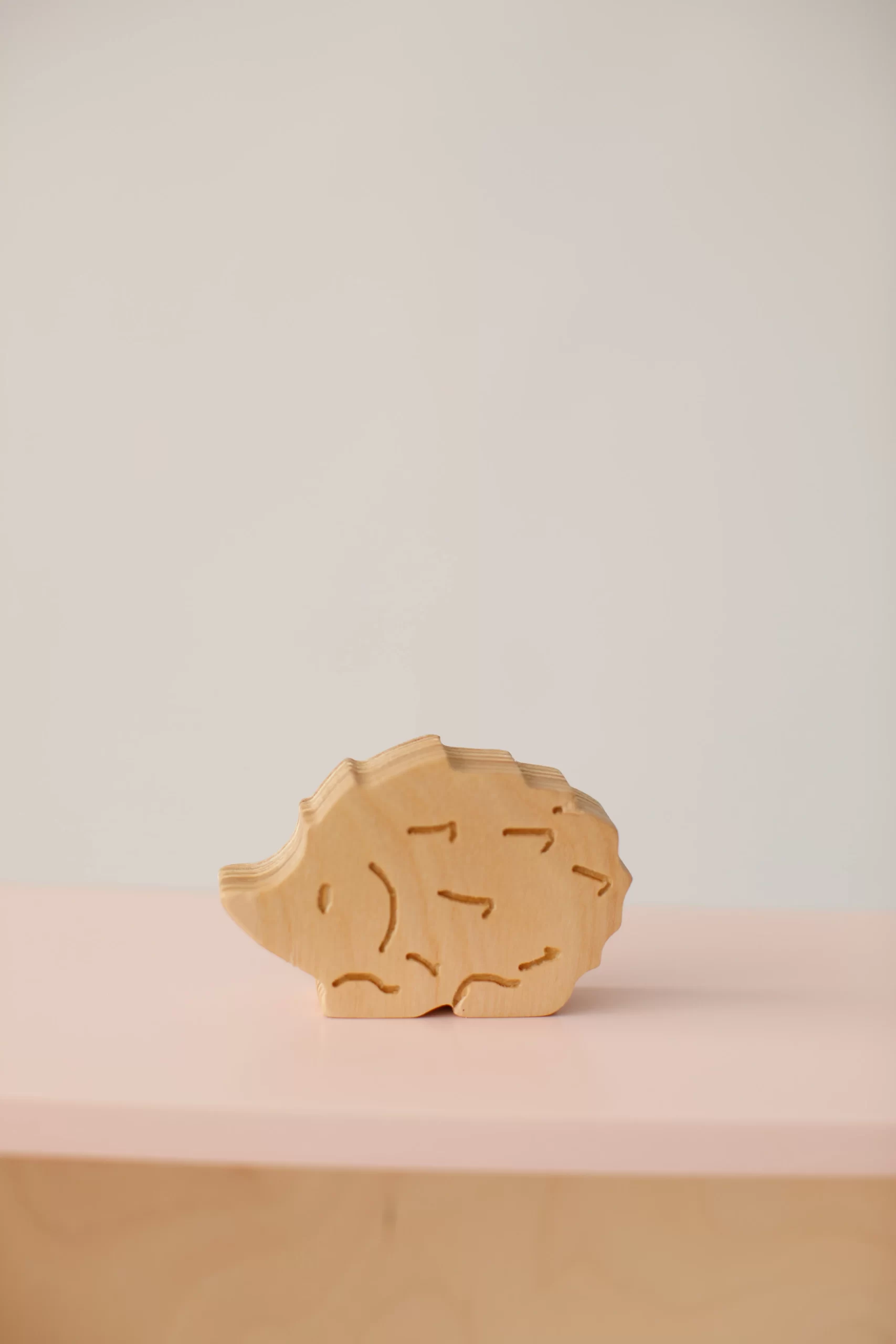 Set de 5 piese Jucarii Aricei din Lemn, Figurine de Aricei Implicate pentru Dezvoltare Senzorica si Explorare Tactila