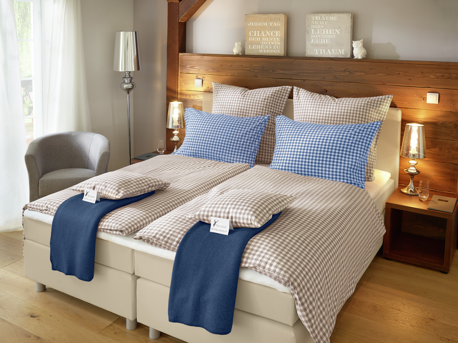 Material ERWIN M. Tux din bumbac 100% mercerizat, model carouri traditional, latime 170 cm, rezistent si usor de intretinut, OEKO-TEX Standard 100
