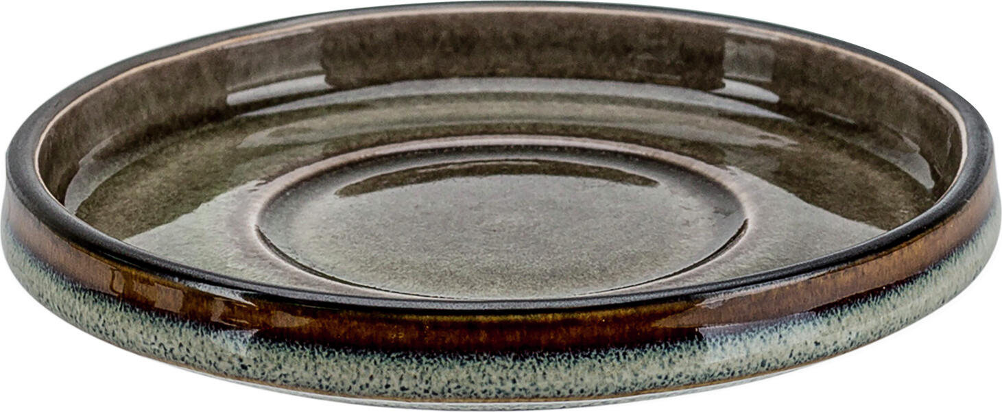 Cosy & Trendy Billiet-Vanlaere NV Espresso saucer Quintana Espresso Untertasse Quintana Espresso saucer Quintana; 12 cm (Ø); green; 6 piece / pack Espresso Untertasse Quintana; 12 cm (Ø); grün; 6 Stück / Pack Colorful porcelain espresso saucer. Dishwasher safe and microwaveable. Farbige Espresso-Untertasse aus Porzellan. Spülmaschinenfest und mikrowellengeeignet. Handmade Produkte, die in Ihrer Farbe (sowohl innen als auch außen) von hell zu dunkel abweichen können. Bläuliche Färbungen auf der braunen Außenseite können auftreten. Bitte beachten Sie: Diese Produkte haben eine verglaste Oberschicht, die bei extremen Temperaturen (z.B. im Backofen, auf der Herdplatte oder in der Tiefkühltruhe) unsichtbare Schäden erleiden kann. Einmal beschädigt, kann Wasser eindringen und bei erneuter Hitze oder Kälte sichtbare Schäden verursachen. Dies nennt man Thermoschock.