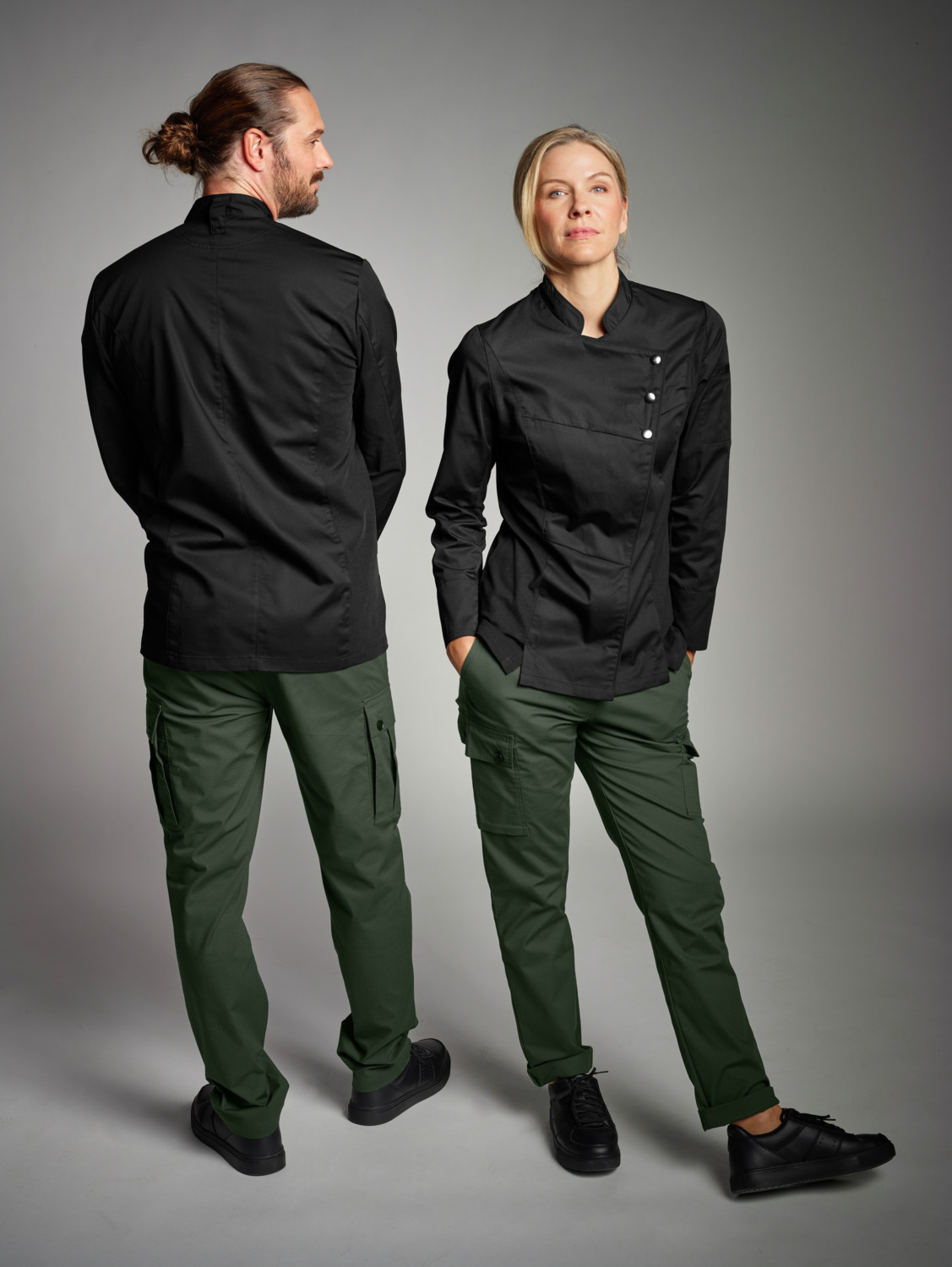 Jacketă Bucătar Femei Jobeline Lewis, Mânecă Lungă, Negru, Mărime 48, 65% Poliester 35% Bumbac, 150 g/m², Închidere cu Capse, Standard OEKO-TEX 100
