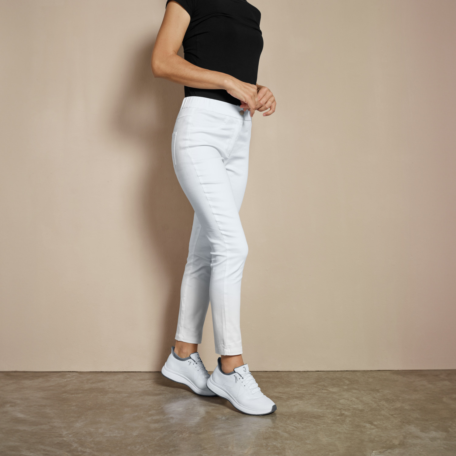 Jobeline Ellie 7/8 Women's Trousers, Fitted Cut, 69% Cotton 28% Polyester 3% Elastane, Elastic Side Waistband, 70 cm Inside Leg, OEKO-TEX Standard 100