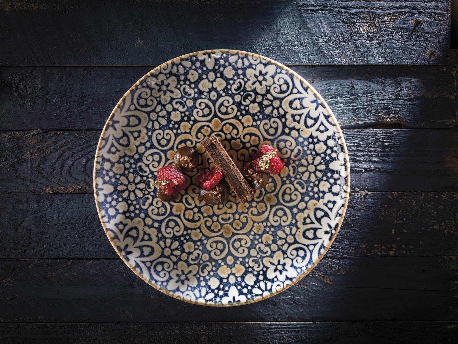 Bonna Alhambra Porcelain Flat Plate, 21 cm, Round, Oriental Vintage Design, Dishwasher and Microwave Safe, Set of 12 pieces