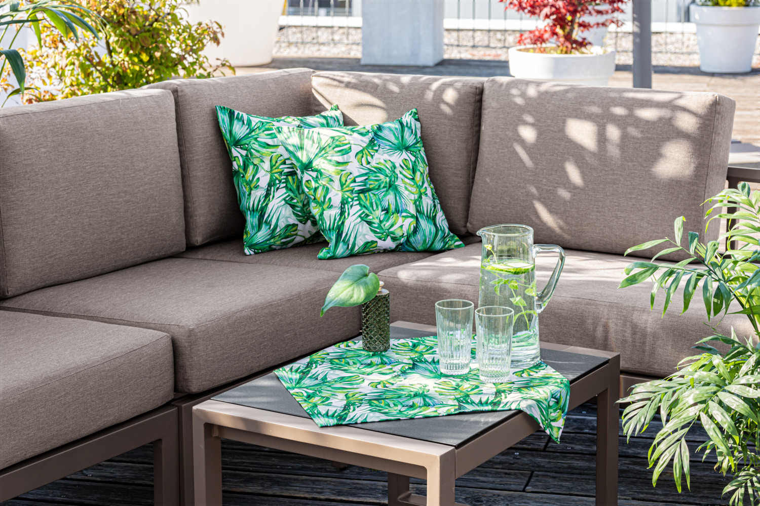 Element Central Canapea Exterior VEGA Sereno, Taupe, Cadru Aluminiu Vopsit in Praf, Material Olefin, Rezistent la UV, 60 x 69.5 x 64 cm