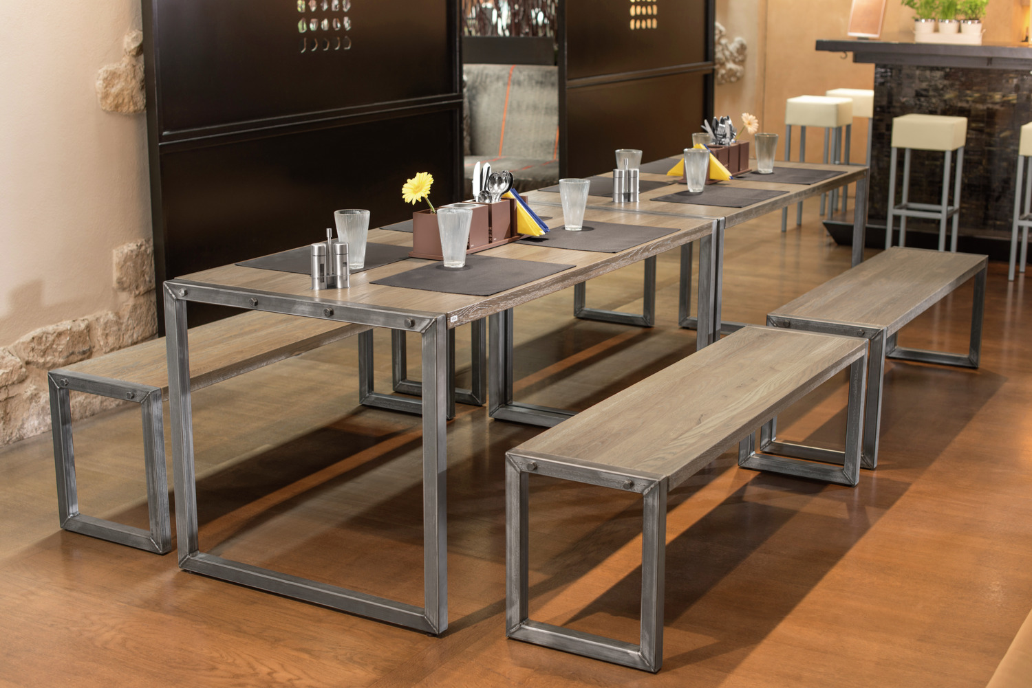 VEGA Torres Rectangular Dining Table, FSC Certified Solid Oak Wood Top, Industrial Grey Painted Steel Frame, 160x80x75 cm