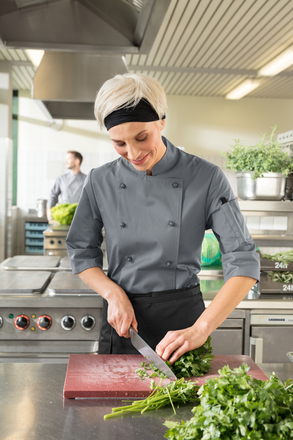 Jacketă Bucatar femei Pulsiva Milan, mânelă lungă, 65% poliester 35% bumbac, gri, mărime 52, croială ușor evazată, guler cauzat, OEKO-TEX Standard 100