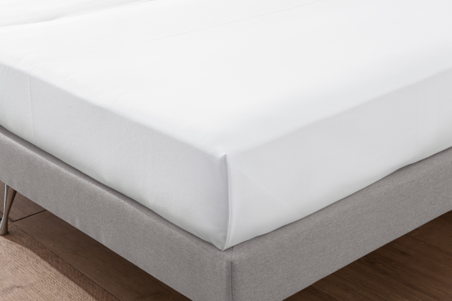 ERWIN M. Basic Bed Sheet, 100% Cotton Linon Plain Weave, 260 x 260 cm, White, OEKO-TEX Standard 100, Hotel Quality, Washable at 95°C
