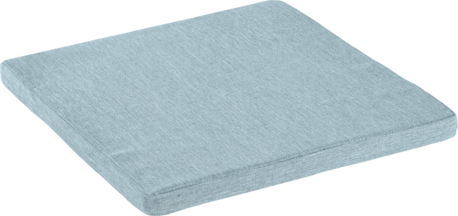 VEGA LUSINI Solutions GmbH Seat cushion Vincent Sitzkissen Vincent Seat cushion Vincent; 40x40x3 cm (WxLxH); light blue mottled Sitzkissen Vincent; 40x40x3 cm (BxLxH); hellblau meliert Seat cushion suitable for the Vincent and Artless chair, cover made of 100% Olefin and foam core. Underside with non-slip PVC coating. Removable cover with zipper on the back and washable at 30°C. Olefin combines the look of cotton fabrics with the positive properties of synthetic fabrics, creating a cozy living room atmosphere in outdoor areas. Particularly sustainable, as the fibers used in Olefin production are 100% recyclable and therefore hardly any waste is produced during the manufacturing process. Not suitable for lacquered wooden chairs. Suitable for outdoor use. Sitzkissen passend für den Stuhl Vincent und Artless, Bezug aus 100 % Olefin und Schaumstoffkern. Unterseite mit rutschfester PVC-Beschichtung. Bezug durch Reißverschluss an der Rückseite abnehmbar und bei 30 °C waschbar. Olefin vereint die Optik von Baumwollstoffen mit den positiven Eigenschaften synthetischer Stoffe und sorgt somit für eine gemütliche Wohnzimmeratmosphäre im Outdoor-Bereich. Besonders nachhaltig, da die Fasern bei der Olefin Produktion zu 100 % wiederverwendbar sind und somit kaum Abfall während des Herstellungsprozesses entsteht. Nicht für lackierte Holzstühle geeignet. Für den Außenbereich geeignet.