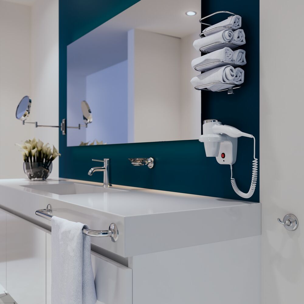 Geesa Mirror Series Shaving and Vanity Mirror, 3x Magnification, 200mm Diameter, Chrome Plated Brass, Single Swivel Arm