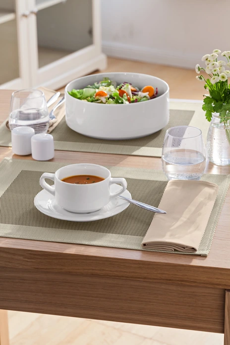 VEGA Base Porcelain Saucers, White Round Soup Tea Latte Plates, 17 cm Diameter, Dishwasher and Microwave Safe, Set of 6